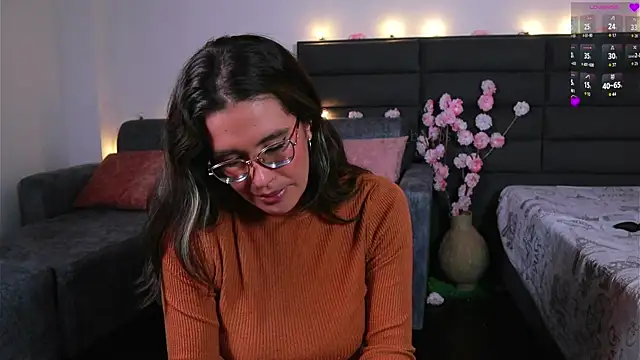 kathieandpovcock1 webcam