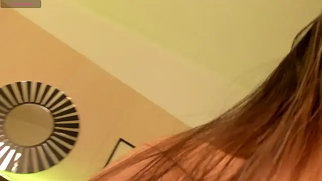 LolaVillalobos webcam
