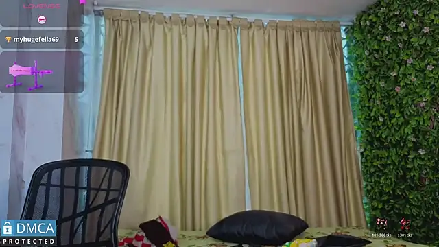 nena_cupcake_ webcam