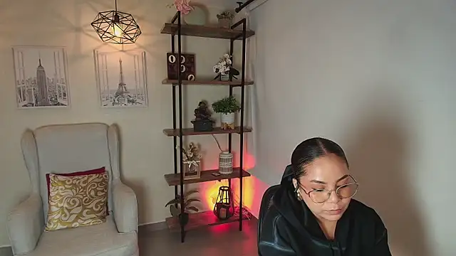 _Victoria_Collins webcam