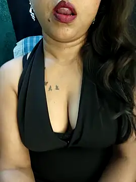 Sexy_juhee live cam on StripChat
