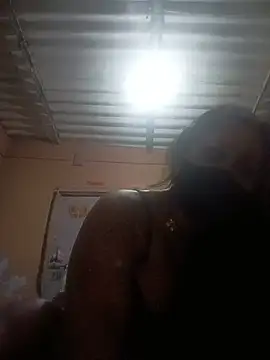 Hotnidhisexih webcam
