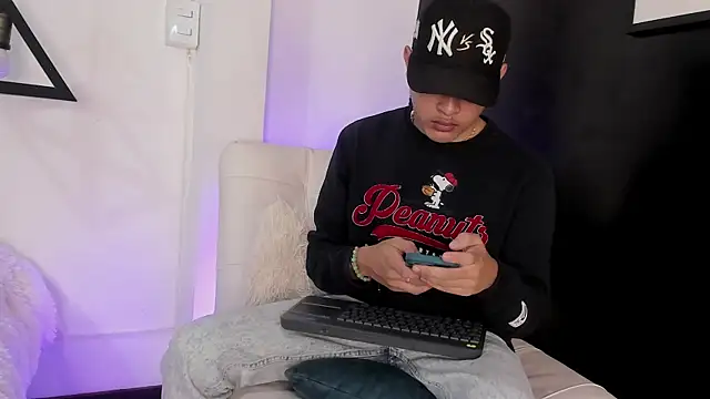 Nico_Saint_ webcam