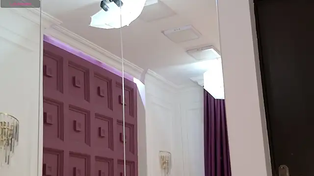 AnaAnais webcam