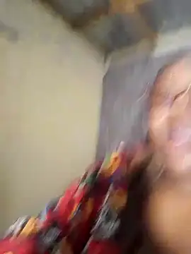 BoobsQueen46K webcam