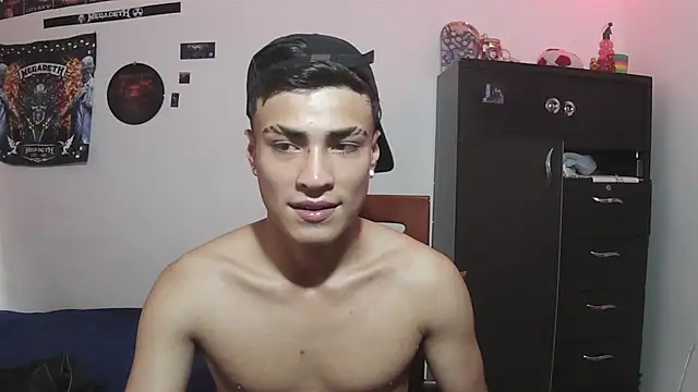 Fenix_hardcock live cam on StripChat