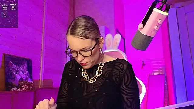 Lady_Shine webcam