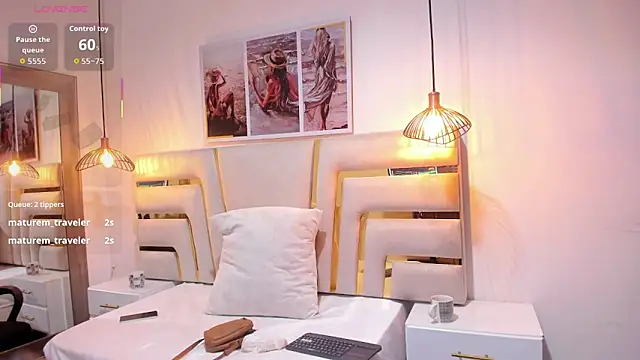 Noelle_Minx webcam