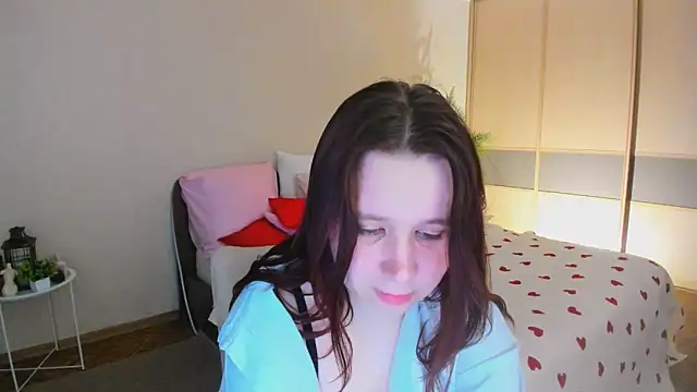 MooonlightSky live cam on StripChat