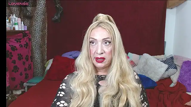 elena_evans webcam