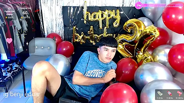 benji_hoter webcam