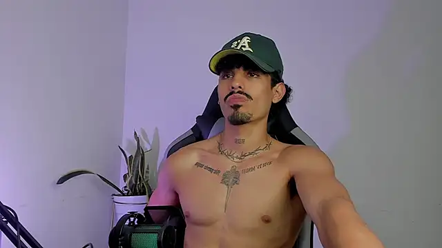 Lukeetaylor webcam
