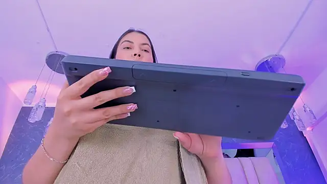 MaddyCrofft webcam