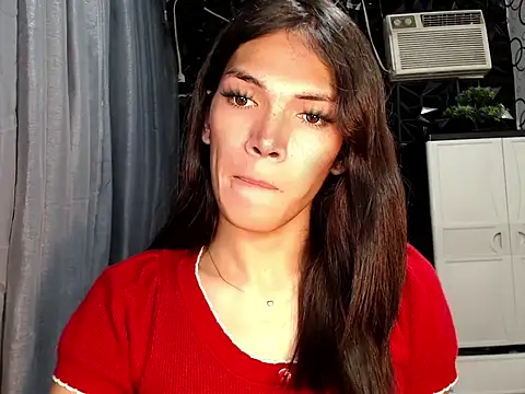 GORGEOUS_CARMEE live cam on StripChat