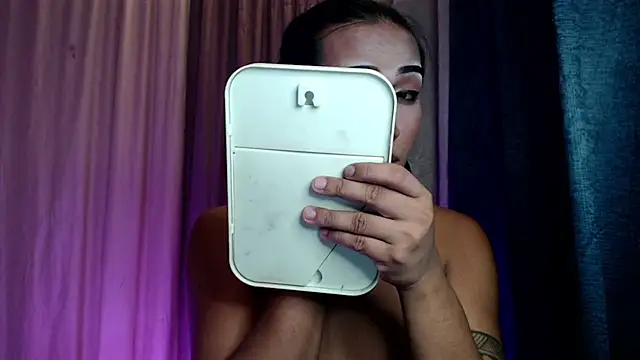 Hail_ur_Dominant webcam