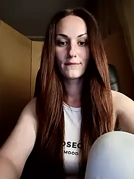 LunaCrystall webcam