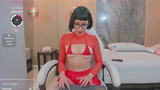 mary_spencer webcam