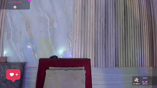 BriannaChelsea webcam