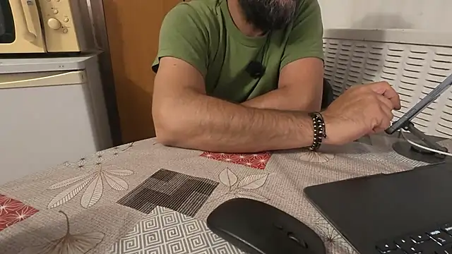 TARKAN1