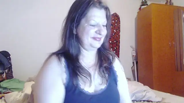 ExtasyMature webcam