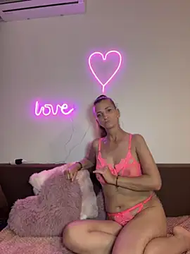 Sabrinedivinee webcam