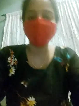 Tamil_shalini live cam on StripChat