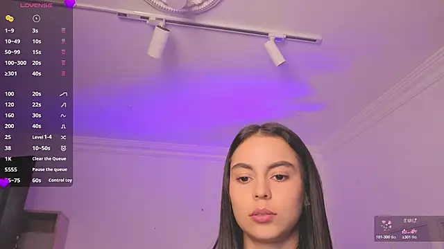Aleejaa__ live cam on StripChat