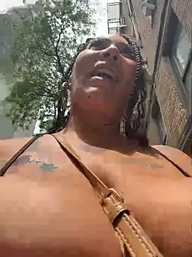 Exotickittykatt webcam