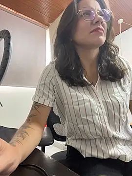 karlamorris_ webcam