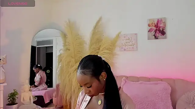 bruneettklaryss webcam