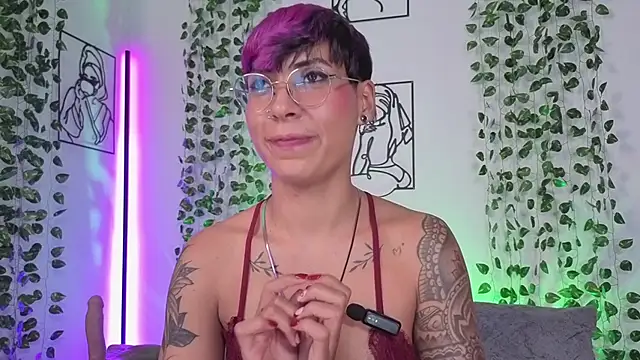 MiaMorgan_ webcam