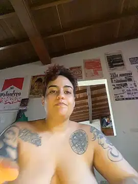 name_less_lulu webcam