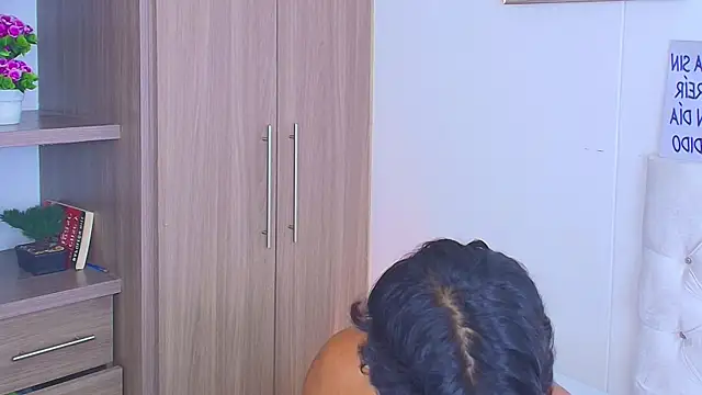 cassian_gold webcam