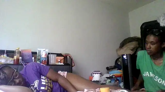BedazedFirefly webcam
