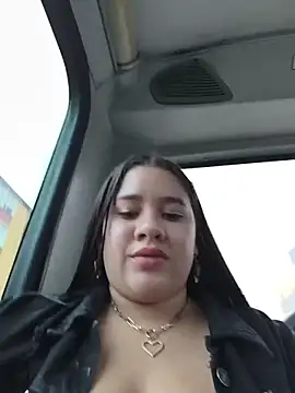 Kendra-daring webcam