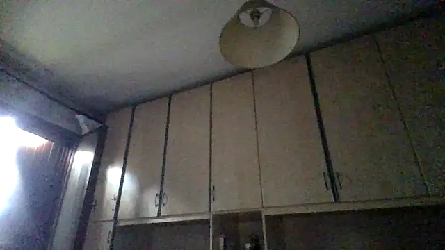iva009 live cam on StripChat