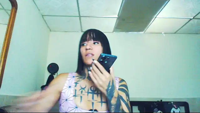jazmin_wolf webcam