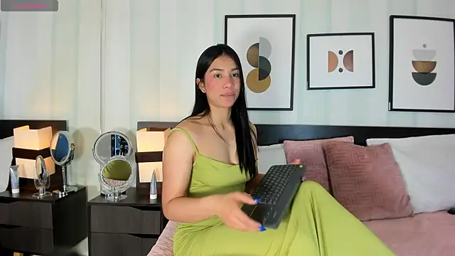 Lexis_Walker webcam