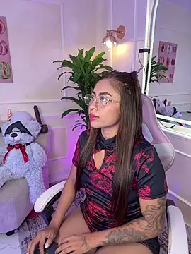 ThamaraGen_ webcam