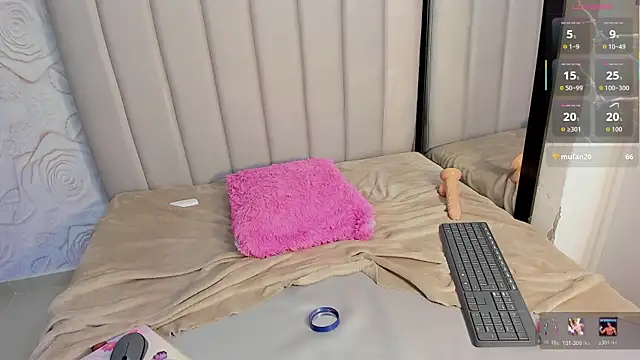 sky_velvet webcam