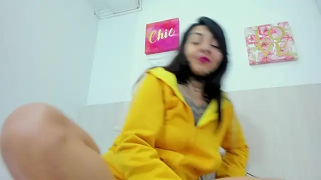 Dahliablack webcam