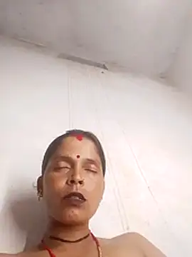 Hot_bh87 webcam