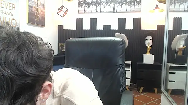trevor_mob live cam on StripChat
