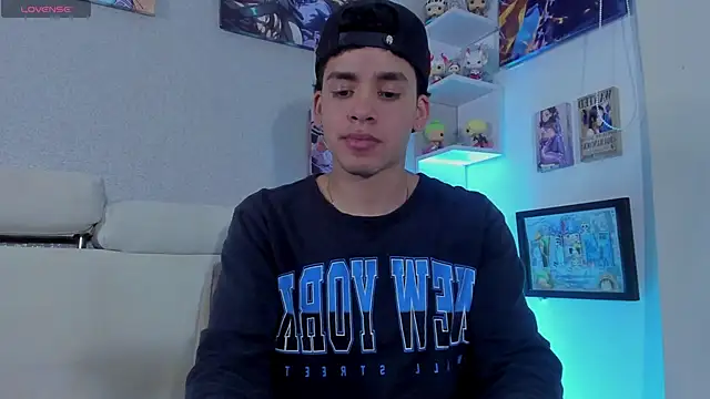 strong_rock69 webcam