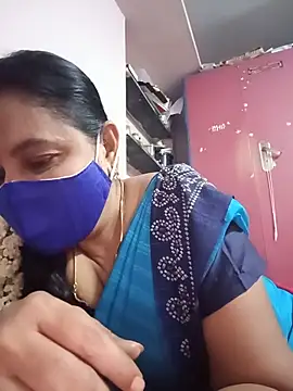 Tamilaunty35 webcam