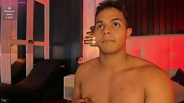 Alex_Kriz webcam