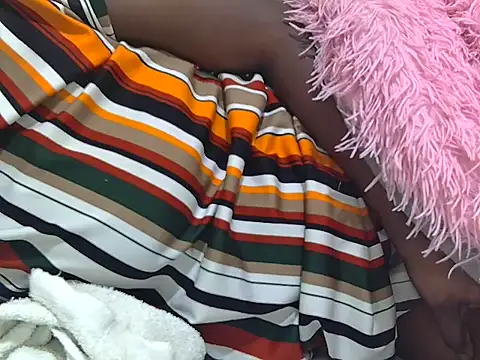 DripDiva webcam