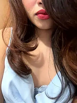 Yours_riya11 webcam