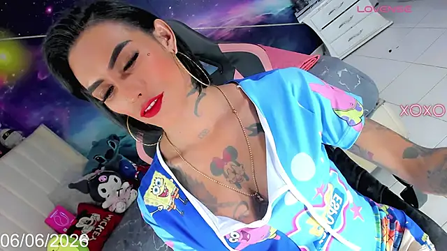 Nella_Dolls webcam