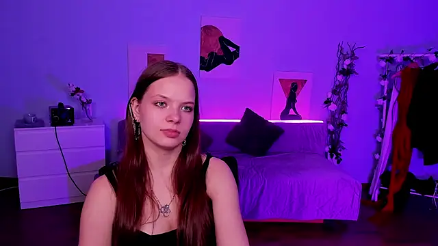 BetsyKiss webcam